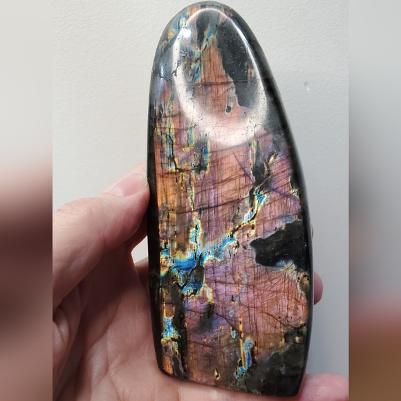 Labradorite Crystal Freeform 1.28 pounds - Picture 3 of 12